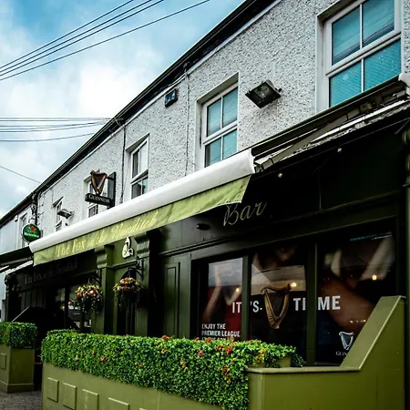 Inn The At The Fox *